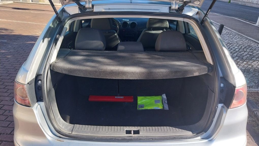 Seat ibiza 1.2i-12v 5p 2005