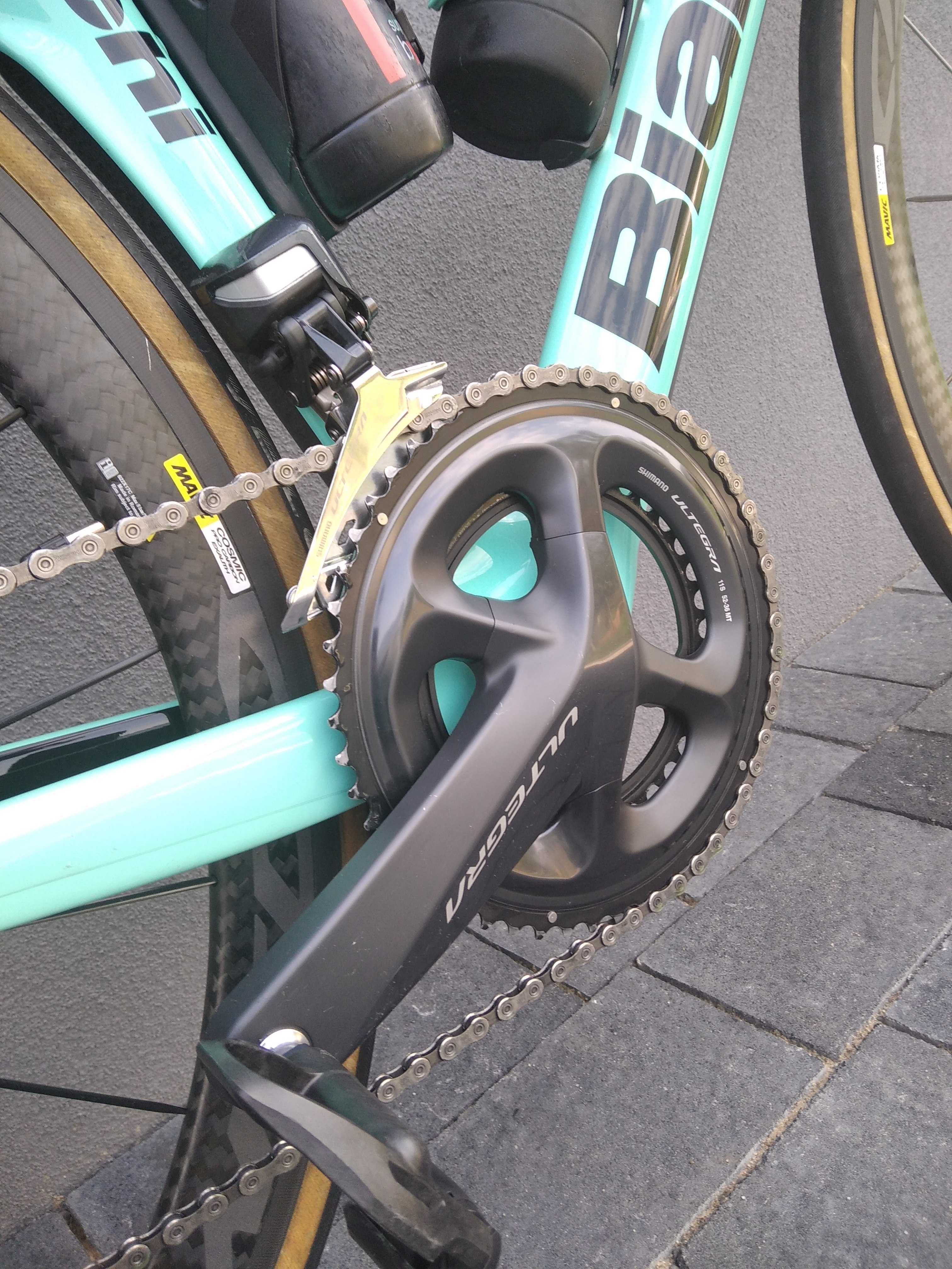 Bianchi Oltre XR4 Ultegra di2 roz.55