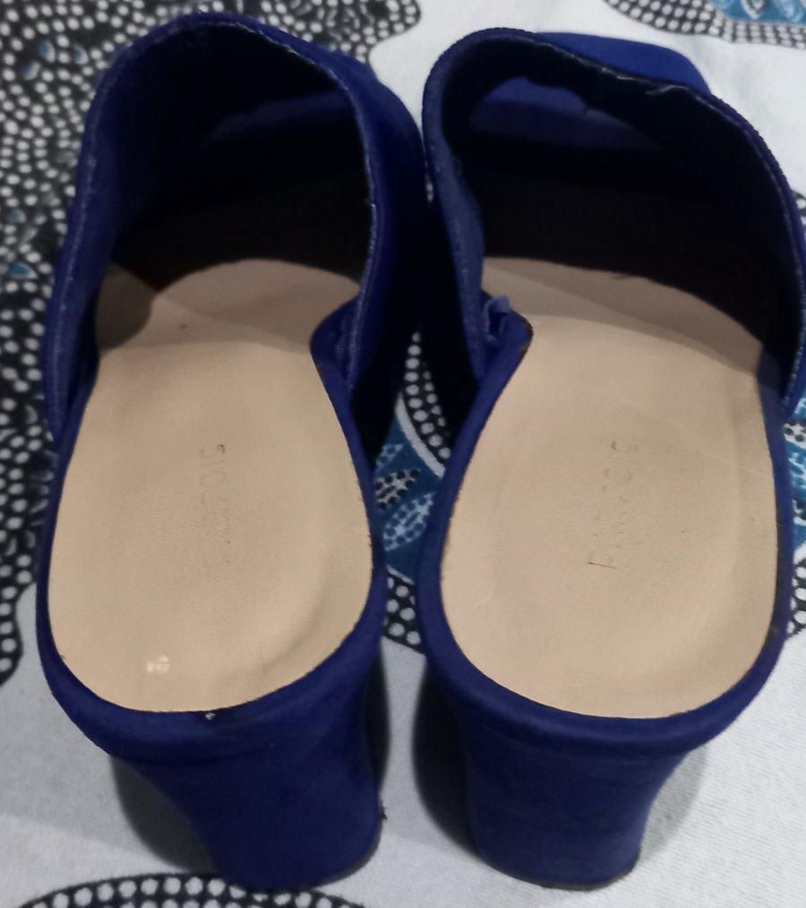 Sandálias, de malha, azul Royal, da Parfois