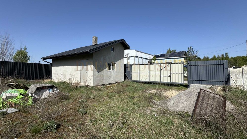 Дача на 10 сотках під Києвом