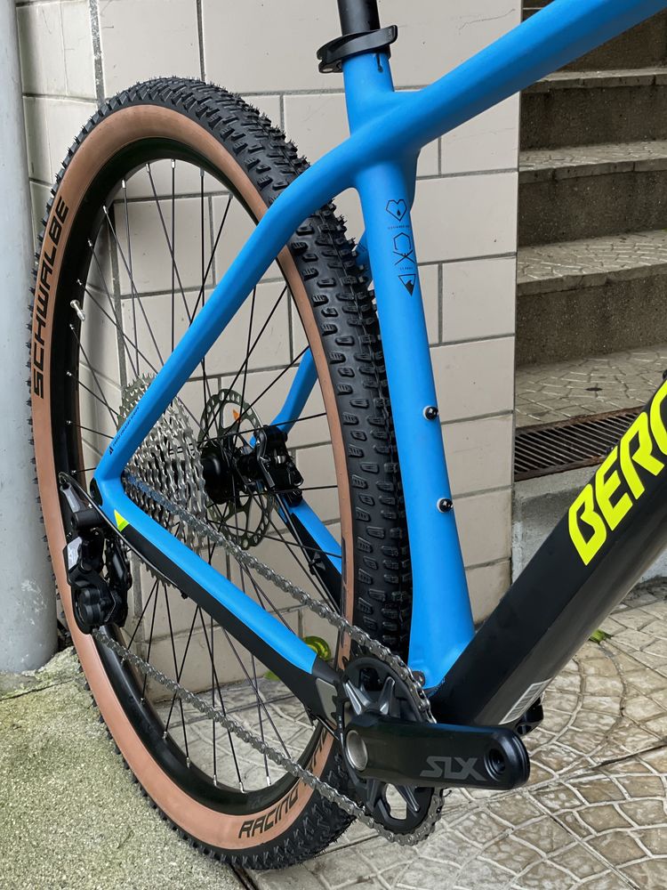 Bicicleta Bergamont Revox SL Team - Carbono Nova