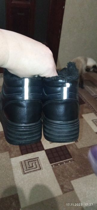 Взуття зимове (унісекс)