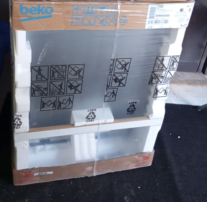 Máquina lavar loiça de encastrar Beko NOVA