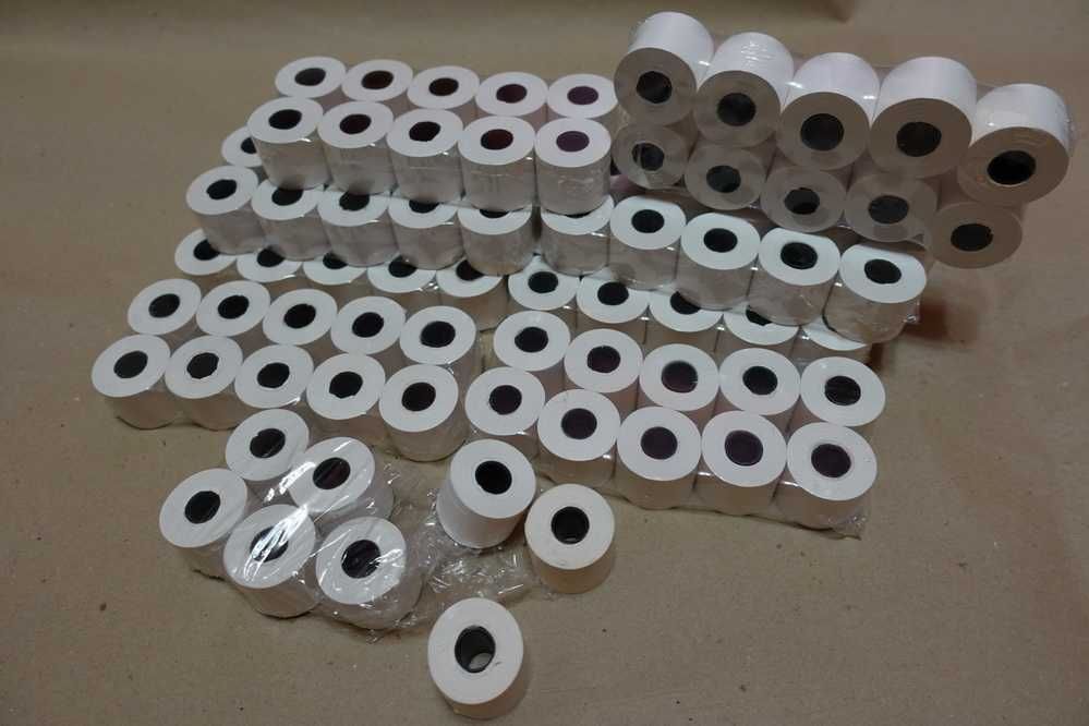 Стрічка для касового апарату шириною 28 мм.