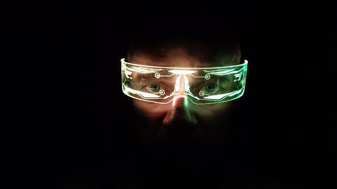 Imprezowe okulary - cyberpunk, techno, podświetlenie