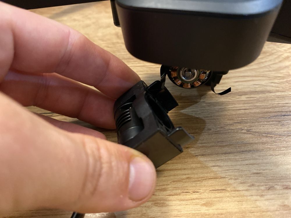 Hubsan Zino Uszkodzony