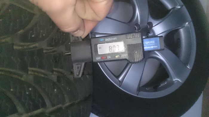 Koła zimowe do Subaru kpl opony Rockstone zimowe 225/60 R17XL Alufelgi