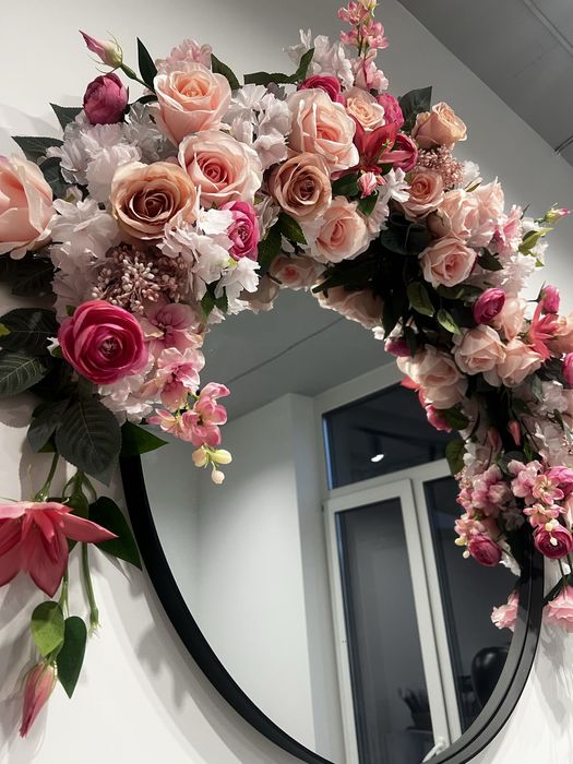 Дзеркала настінні (дзеркало настінне) з квітковим декором