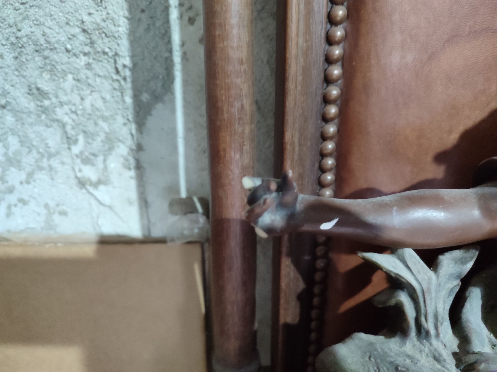 Vendo 2 relógios com estatua vintage