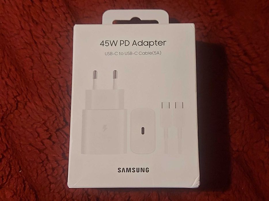 Ładowarka Samsung 45W z kablem USB-C.