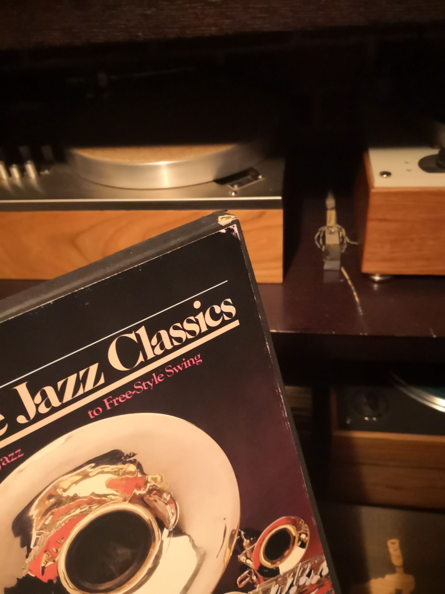 Продам LP Box The Commodore Jazz Classic на 3 пластинках