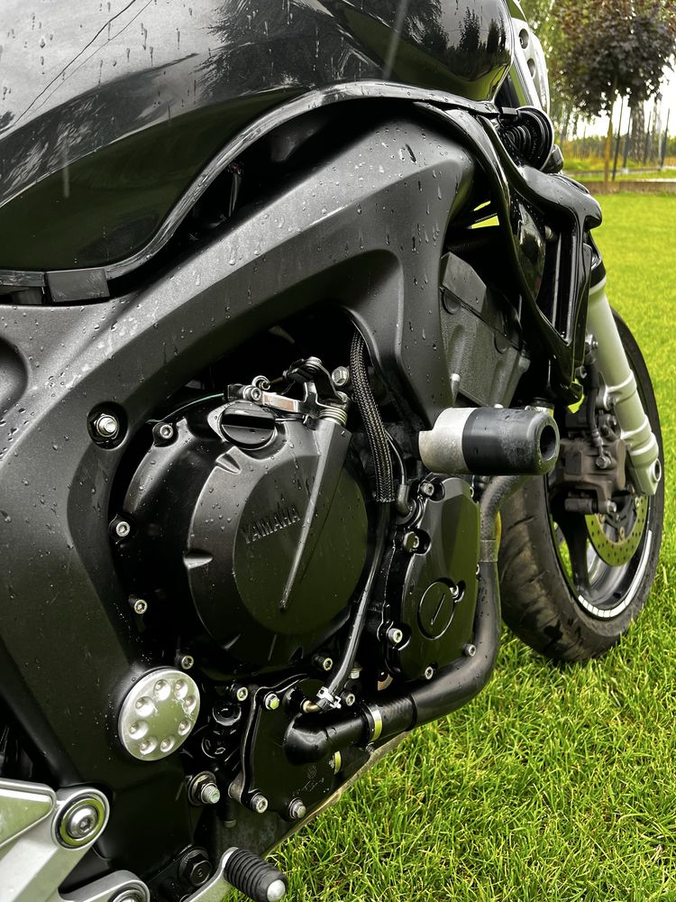 Yamaha FZ6N Black Edition