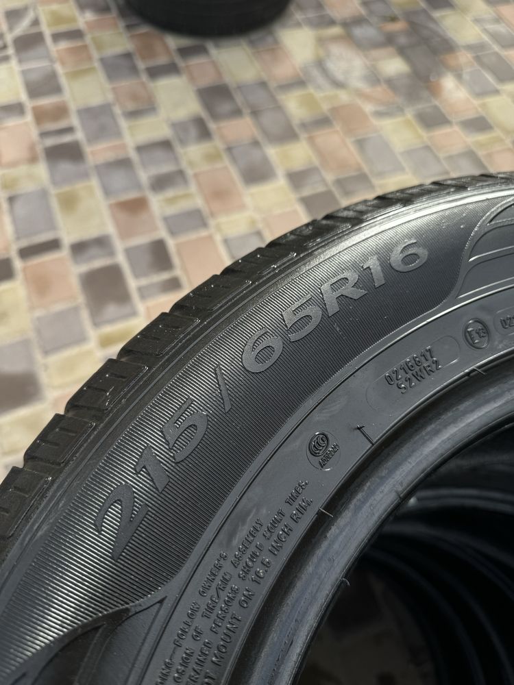 Продам резину Goodyear 215/65 R16