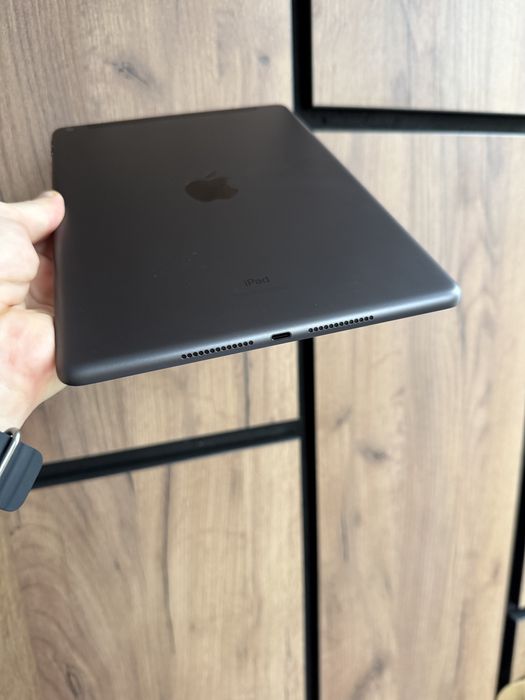 Apple iPad 8 32gb Wi-Fi + LTE