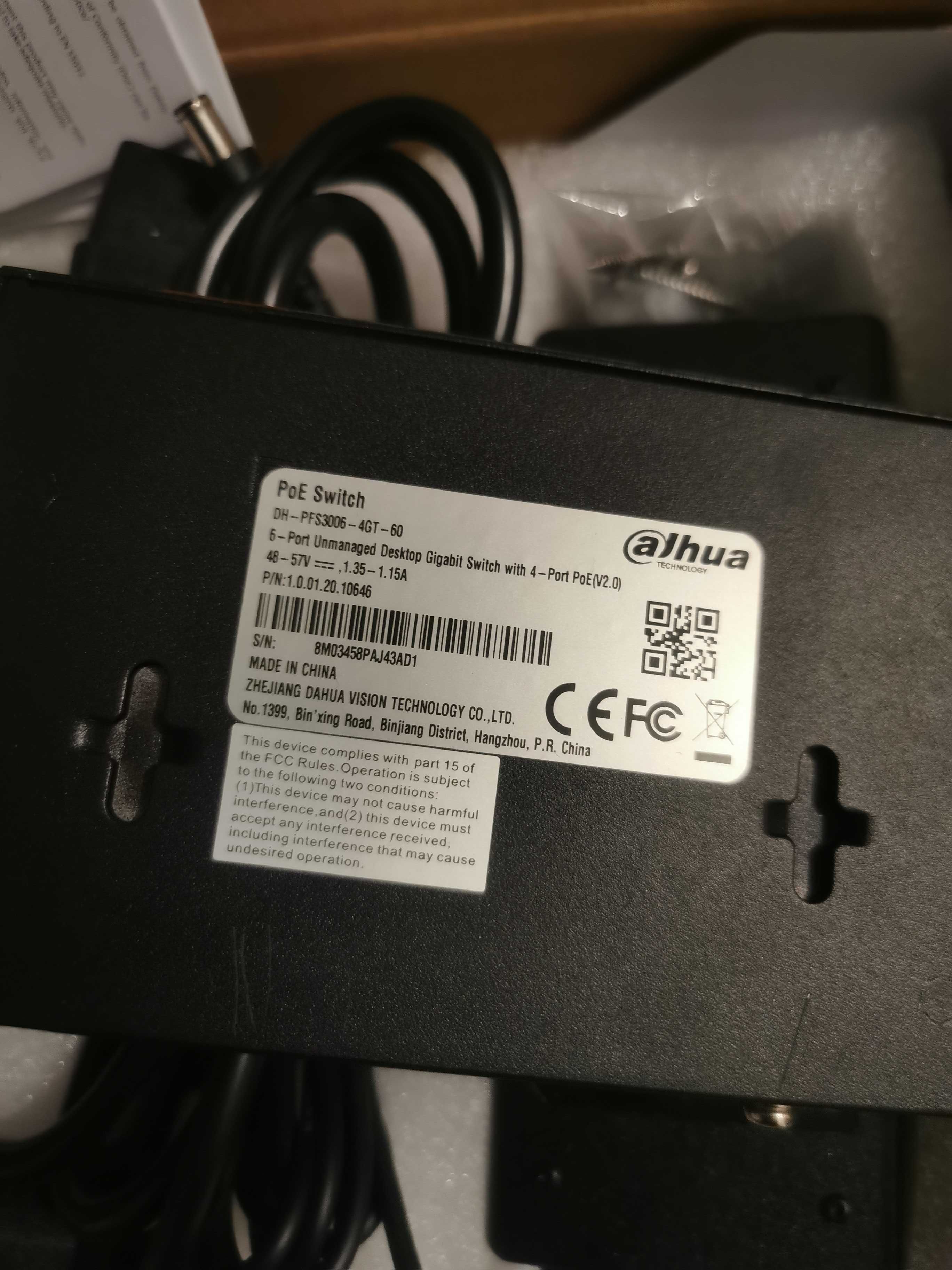 Dahua PFS3006-4GT-60-V2 6 portów Gigabitowy Switch do monitoringu