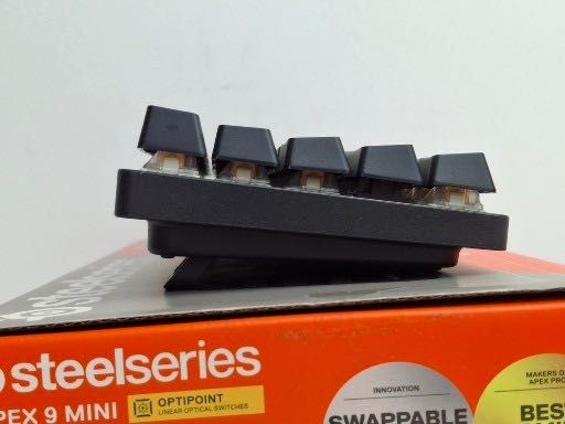 Klawiatura SteelSeries Apex 9 Mini
