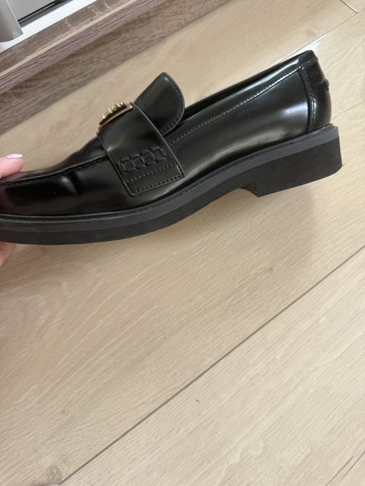 Лофери Guess 38 розмір