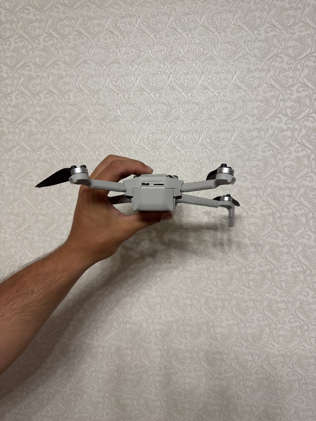 Квадрокоптер DJI Mini 4 Pro Fly More Combo DJI RC 2