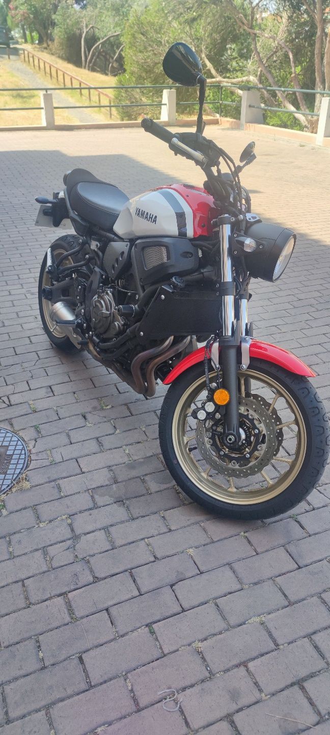 Moto Yamaha xsr 700