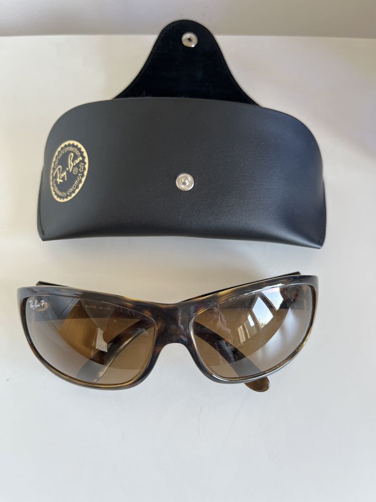 Óculos Ray Ban em ótimo estado