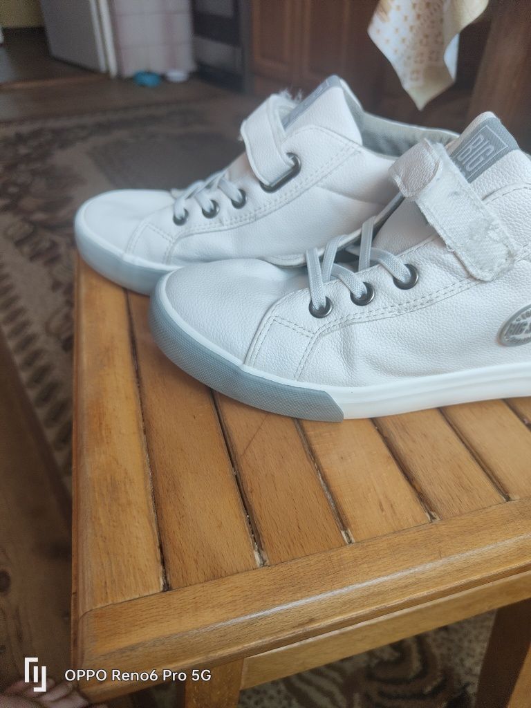 Buty chłopięce rozmiar 35