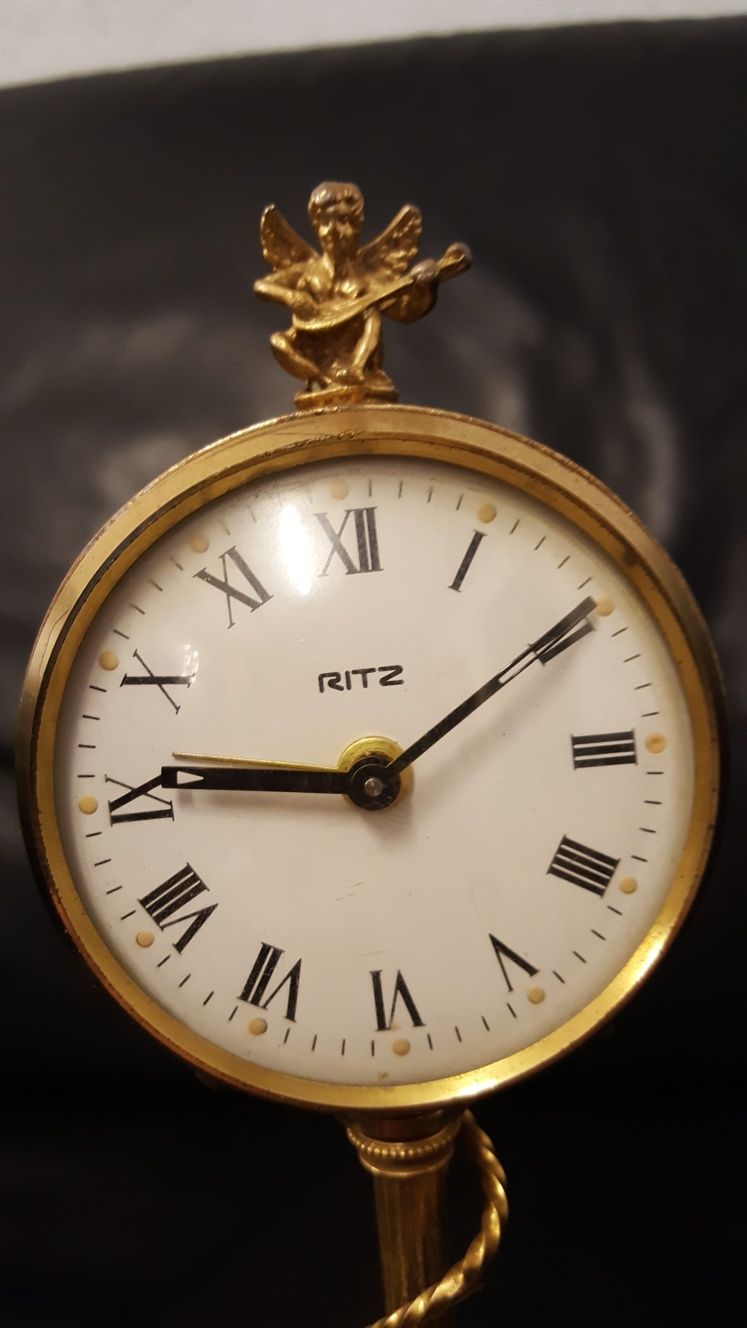 Zegar z budzikiem RITZ