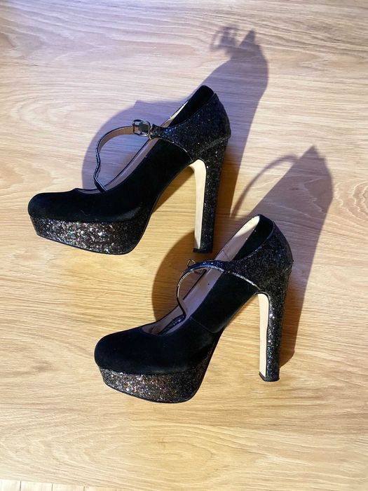 Туфлі на високому каблуку, для подружки нареченої або на випускний