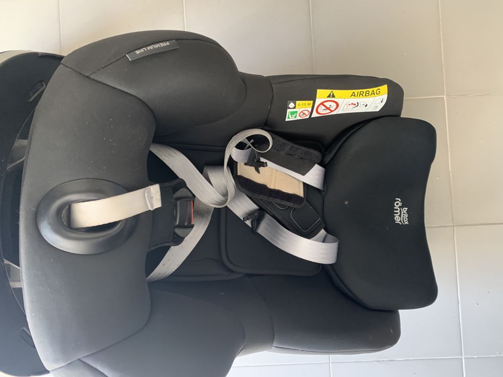 Cadeira Dualfix i-size, da Britax Römer