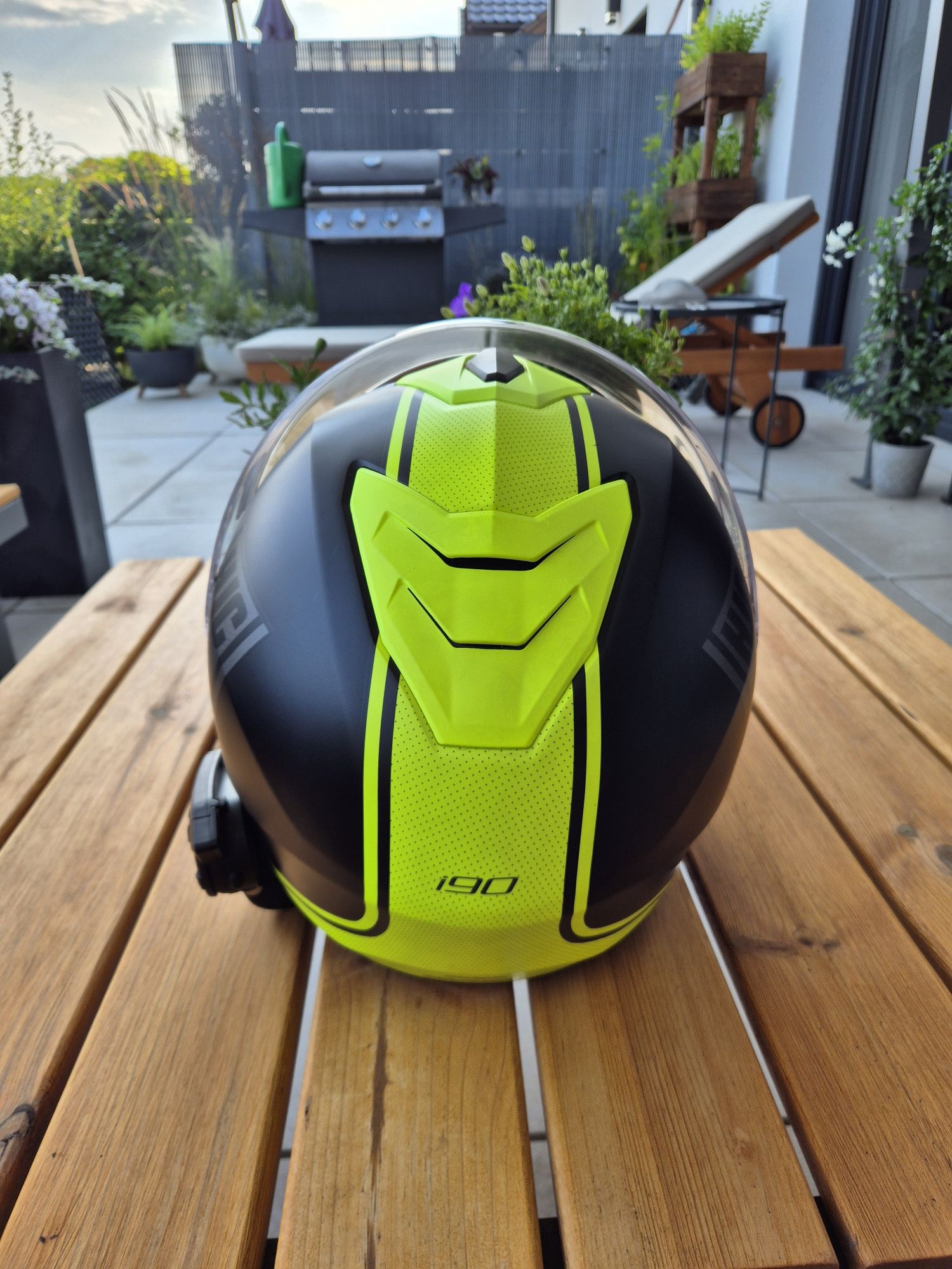 Kask HJC i90 rozm M + Sena 30k stan b.dobry.