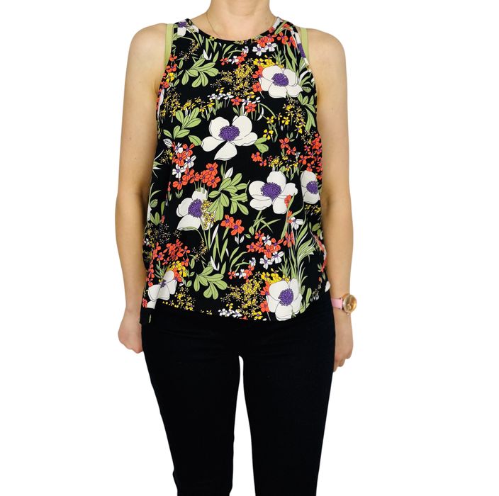 Czarny top bez rękawów w kolorowy kwiatowy wzór S 36 Bik Bok