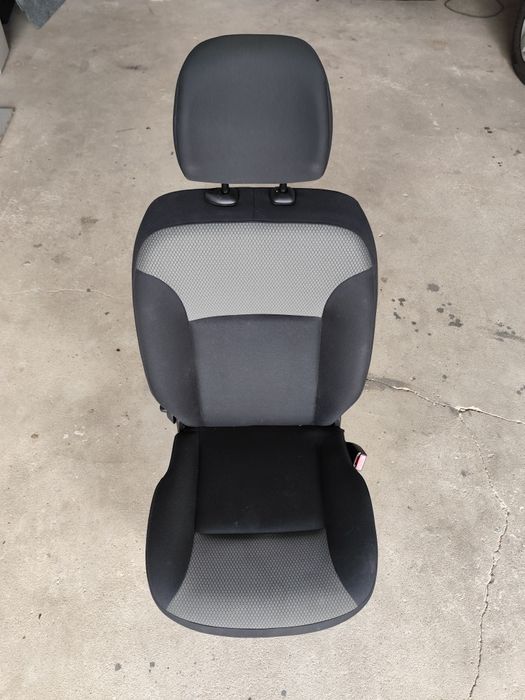 Fotel pasażera prawy renault Kangoo