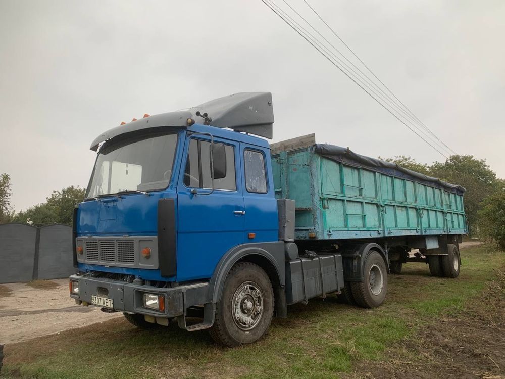 Продам тягач  Маз