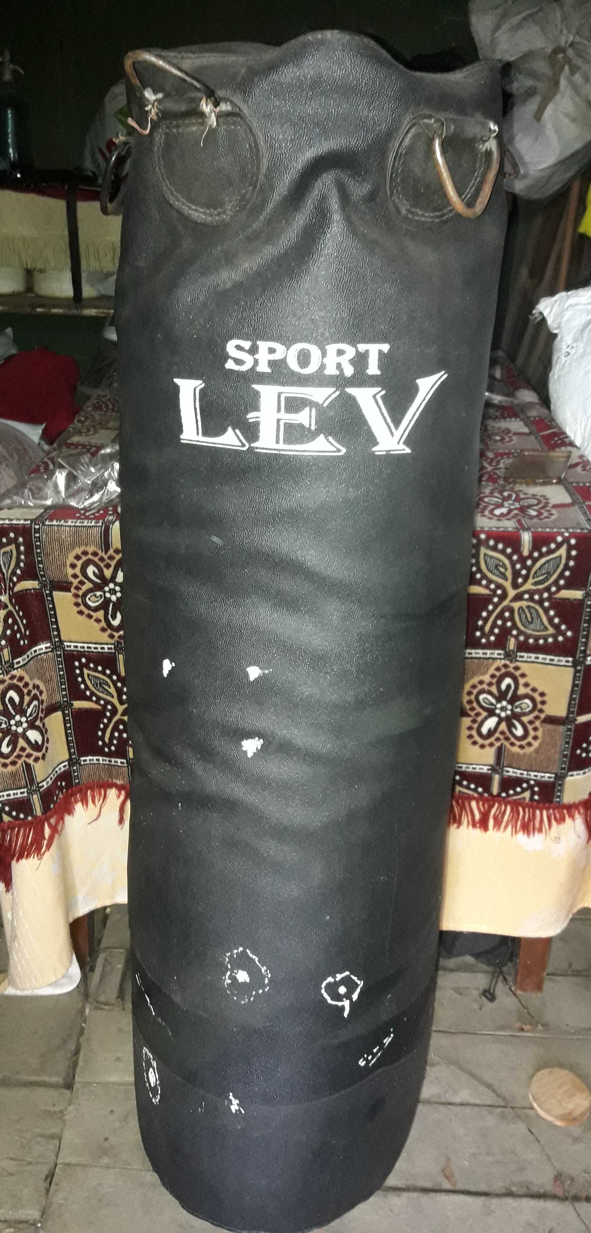 Боксерский мешок Lev Sport