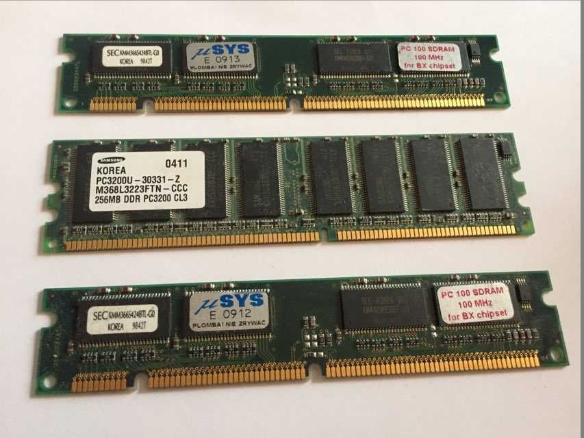 Pamięci RAM 3 sztuki