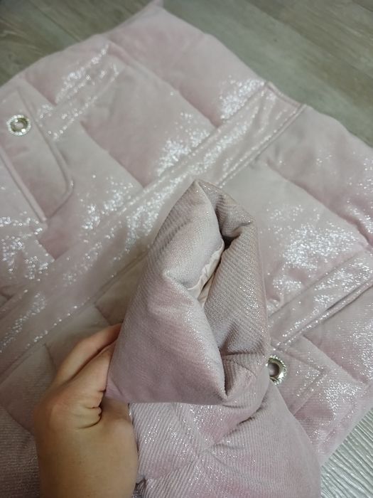 Зимова блискуча куртка 50-52 розмір