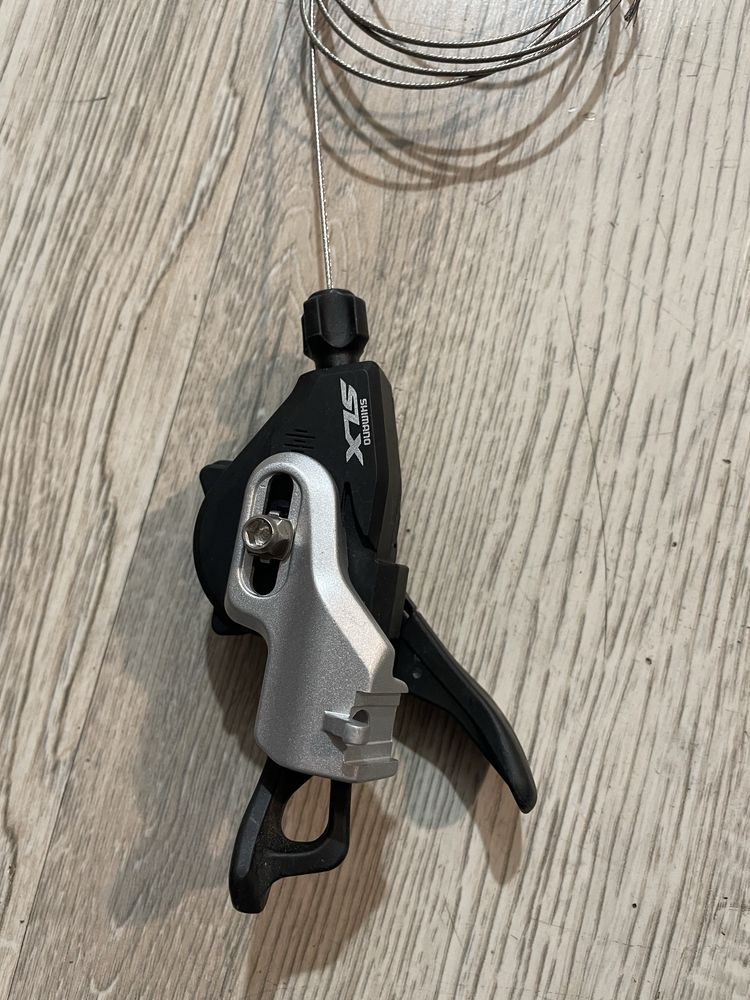 Manetka SHIMANO SLX SL-M670-B I-Space B lewa 2/3 rz.