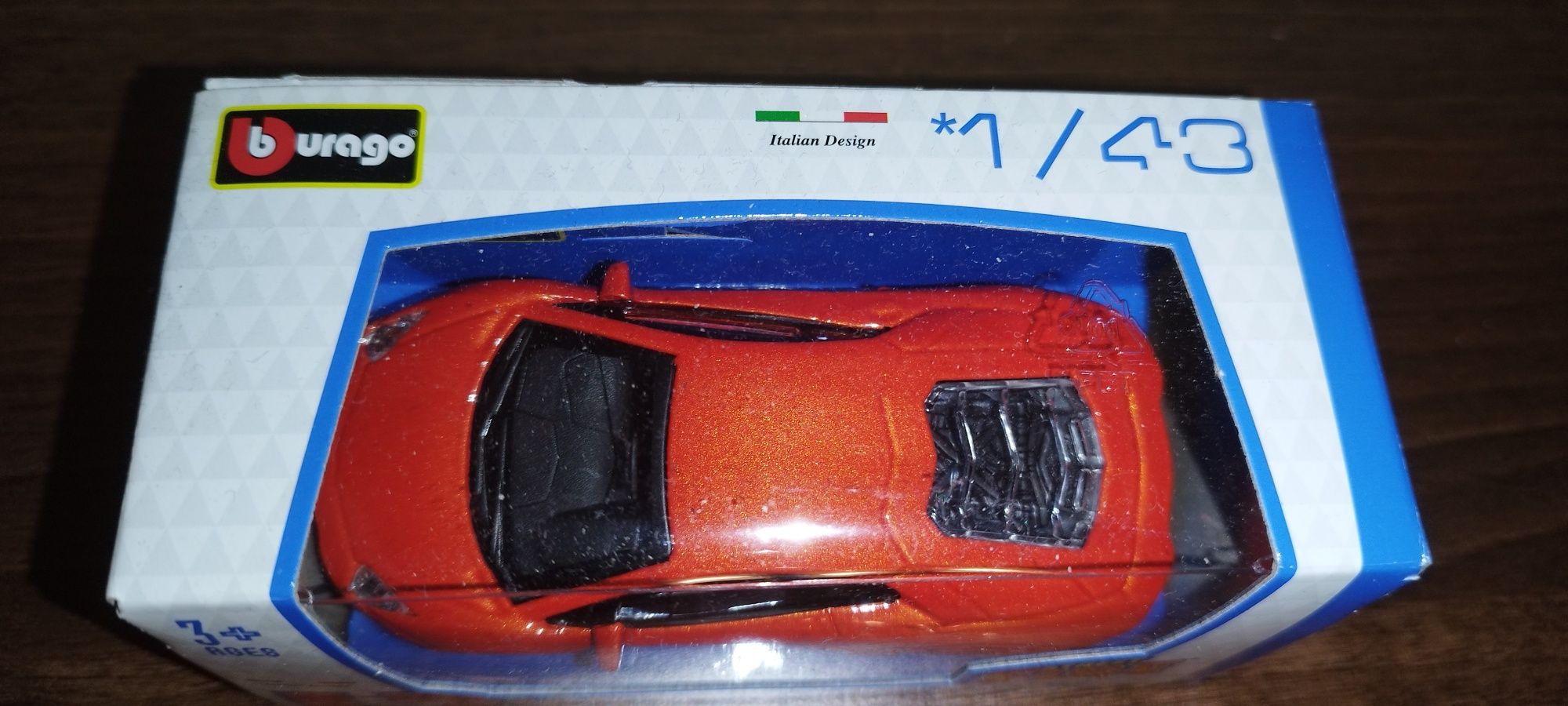 Bburago Street Fire Lamborghini Aventador LP700-4, skala 1:43 Burago.