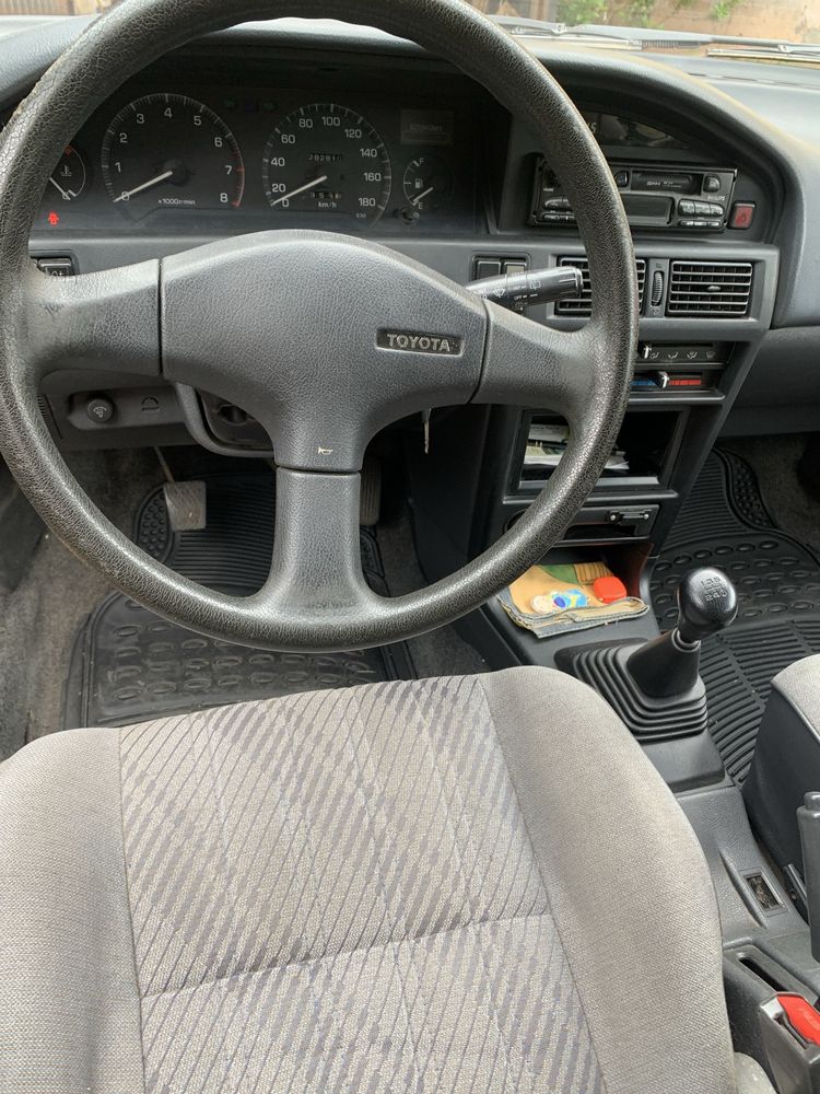 Vendo toyota corrolla em bom estado