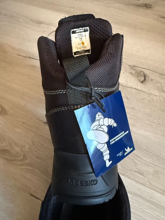 Buty robocze arbesko michelin boa
