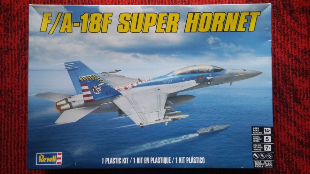 Сборная модель f/a-18f super hornet 1/48 revell