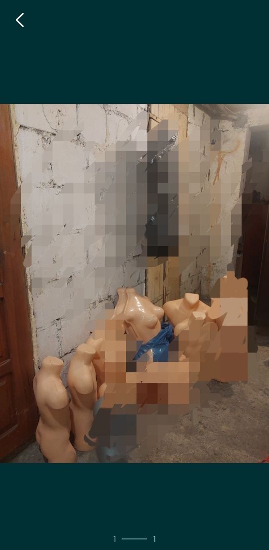 Manekiny dziecie 3szt i 2 damskie ekspozytory