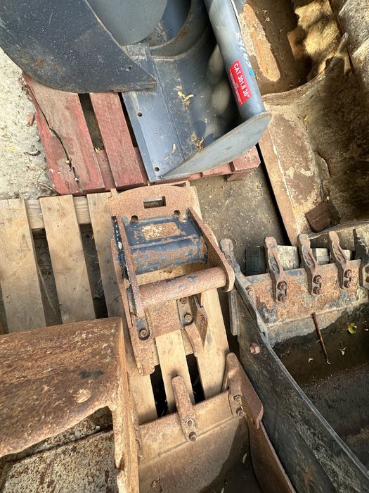 Ковш до мініекскаватора екскаватора volvo cat kubota bobcat Jcb