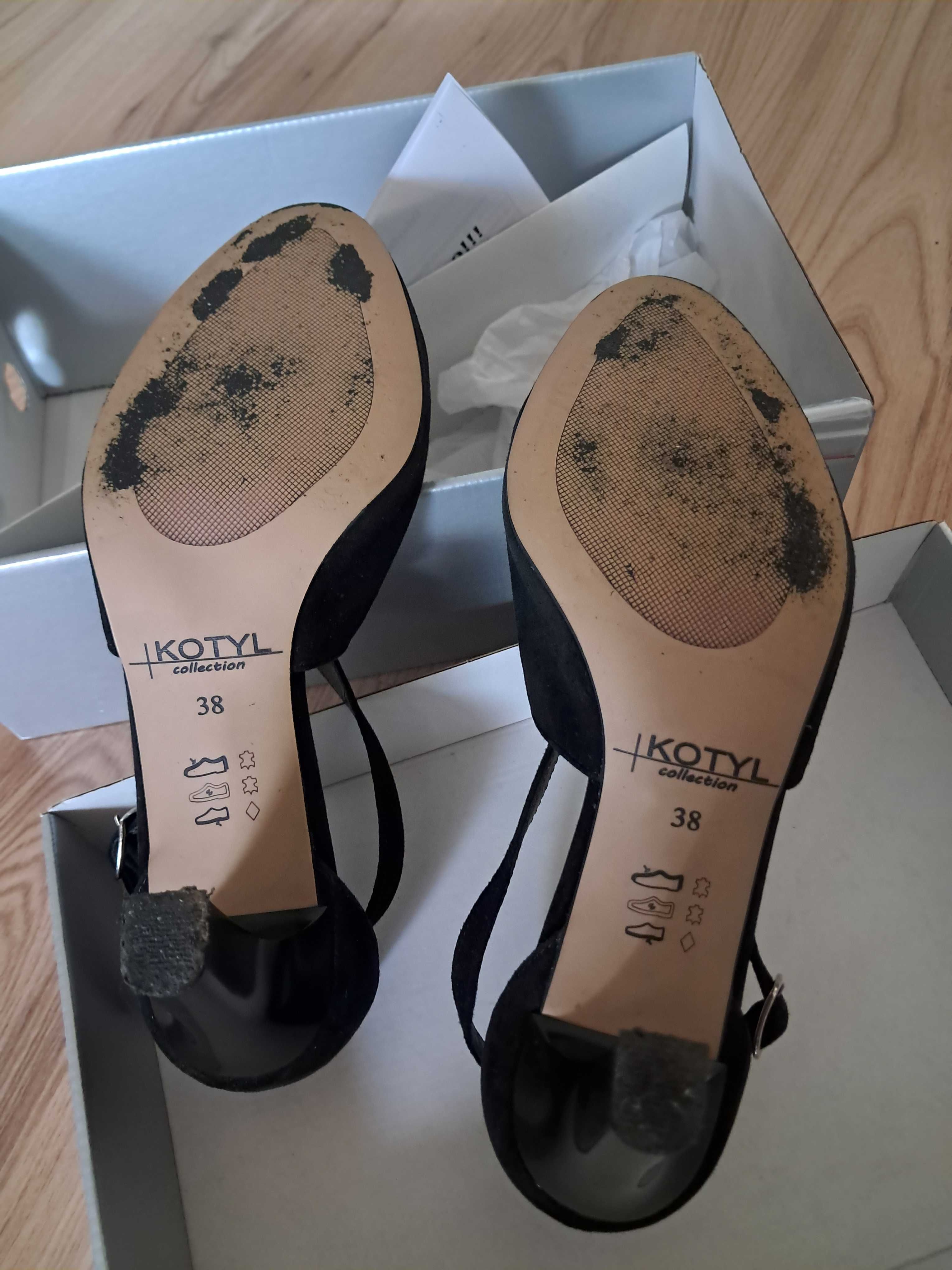 Taneczne czółenka z paskami - KOTYL 7079 CZARNE