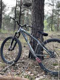 Rower dirt Ns Bikes movement 3 ( Doinwestowany Dirt, Dartmoor )