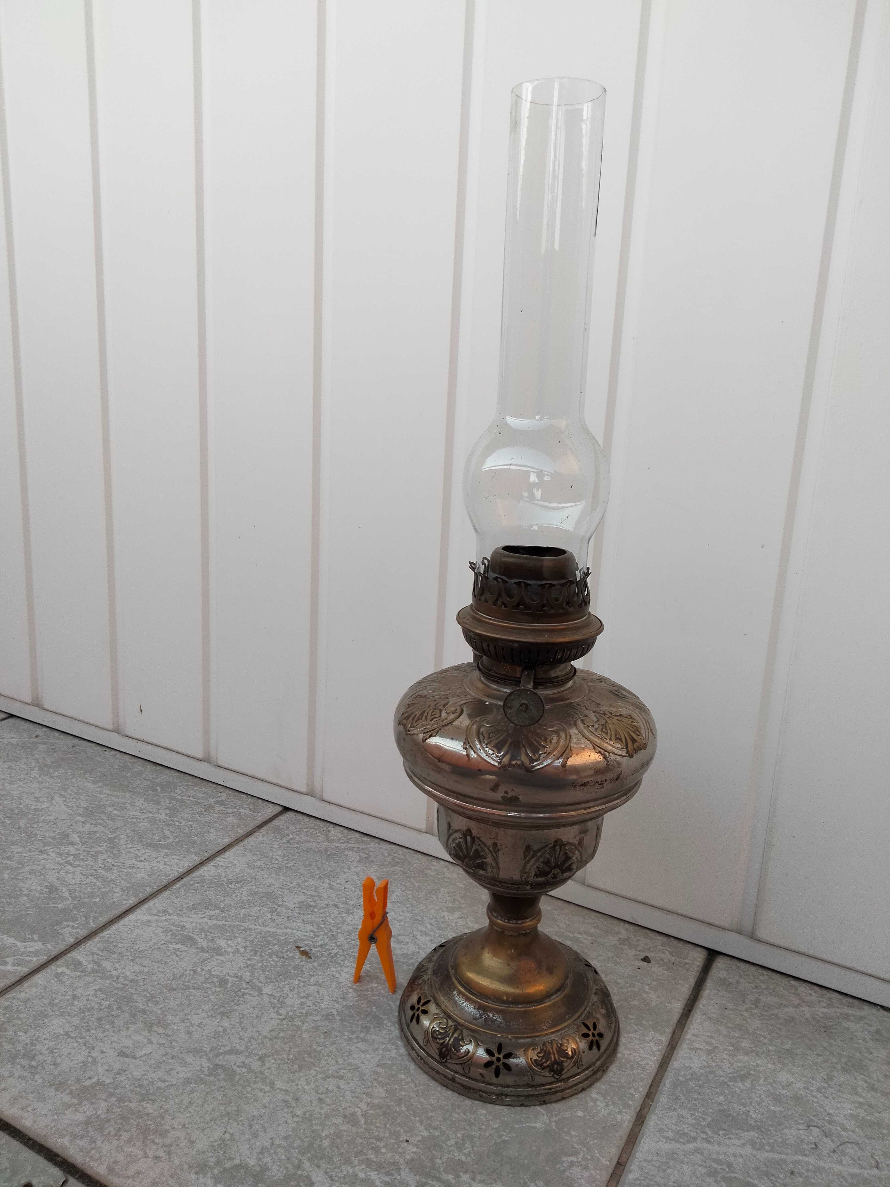 Stara duża lampa naftowa,olejowa sprawna sygnowana