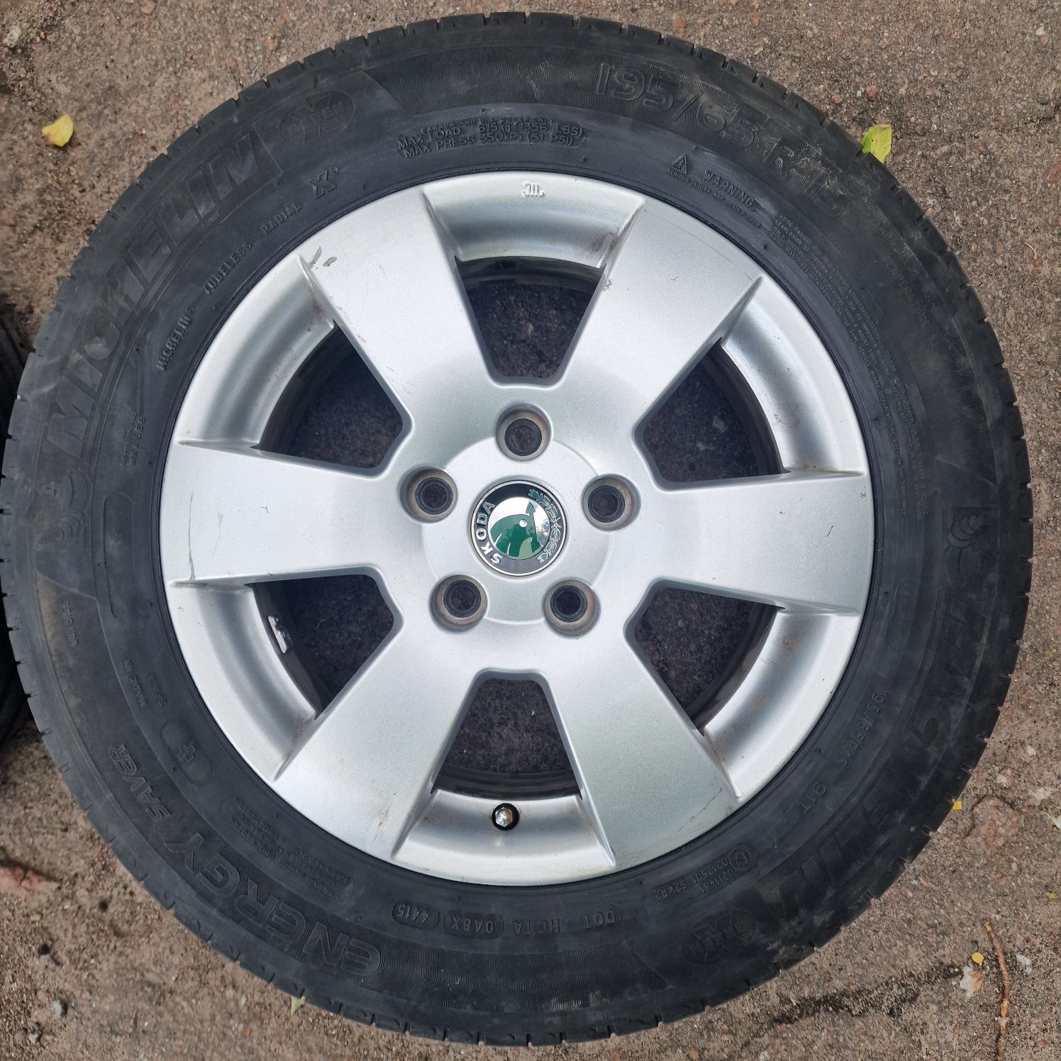 Диски R15 5×112 ET47 J6 Skoda Octavia a5 с резиной