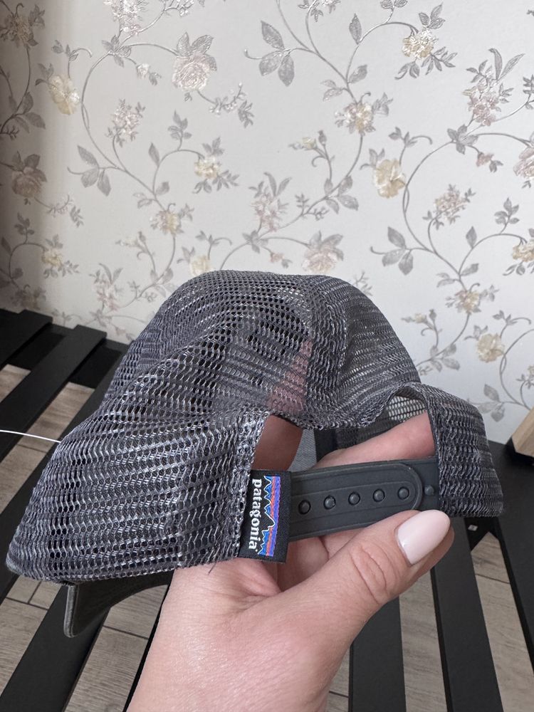 Patagonia чоловіча фірмова кепка бейсболка оригінал one size