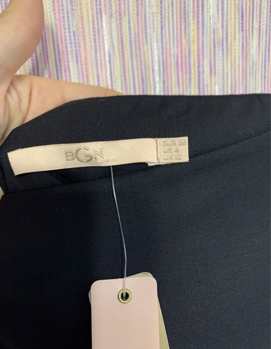 BGN спідниця. Тонка вовна. Розмір S 44