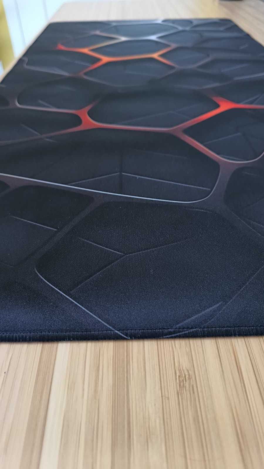 Podkładka pod mysz i klawiaturę 80x40 cm o grubośći 2 mm