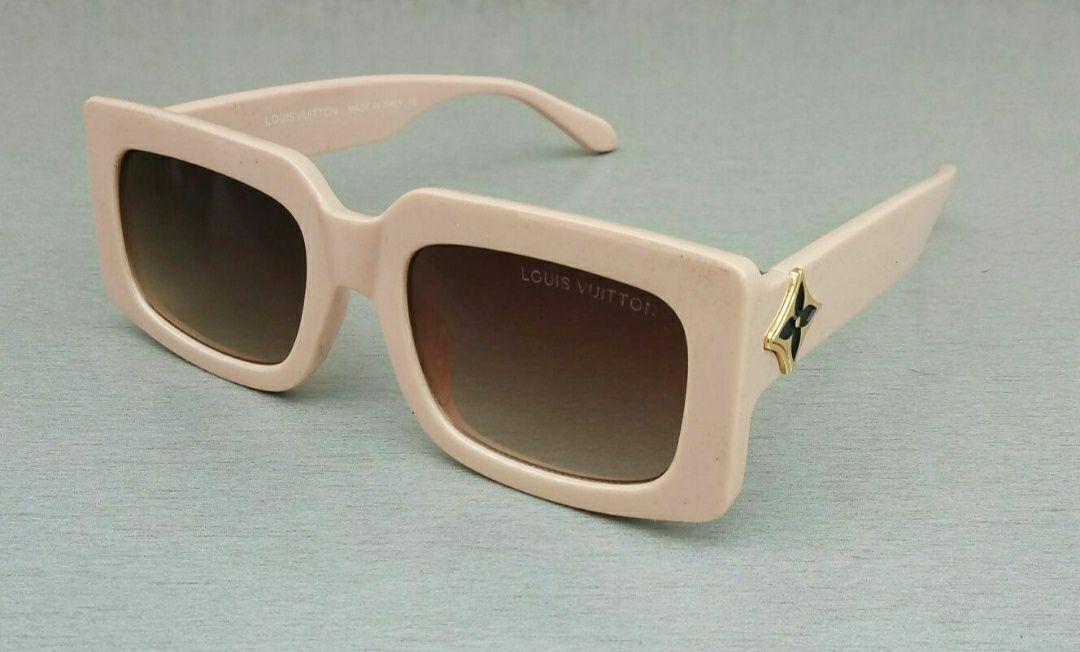 Louis Vuitton очки женские солнцезащитные бежево кремовые с градиентом